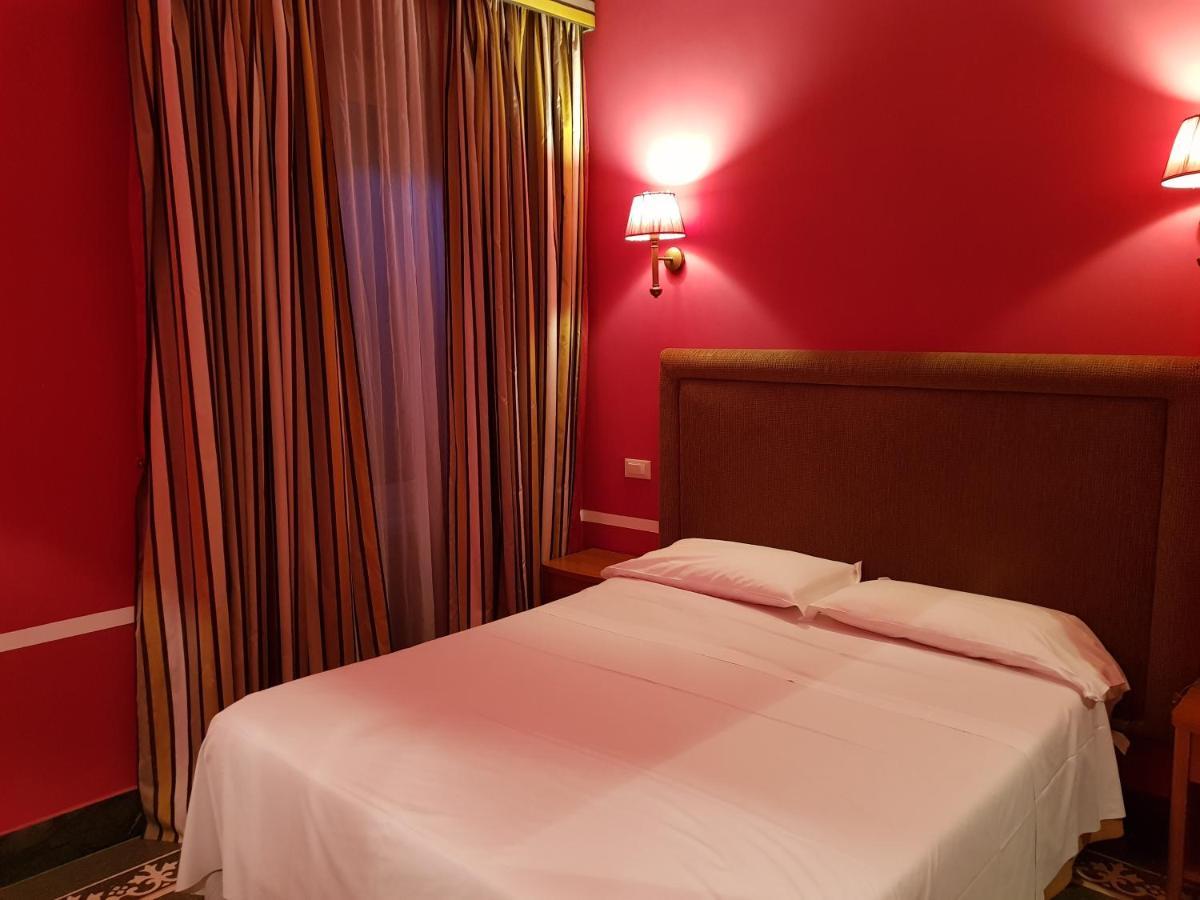 Hotel Kennedy Roma Esterno foto