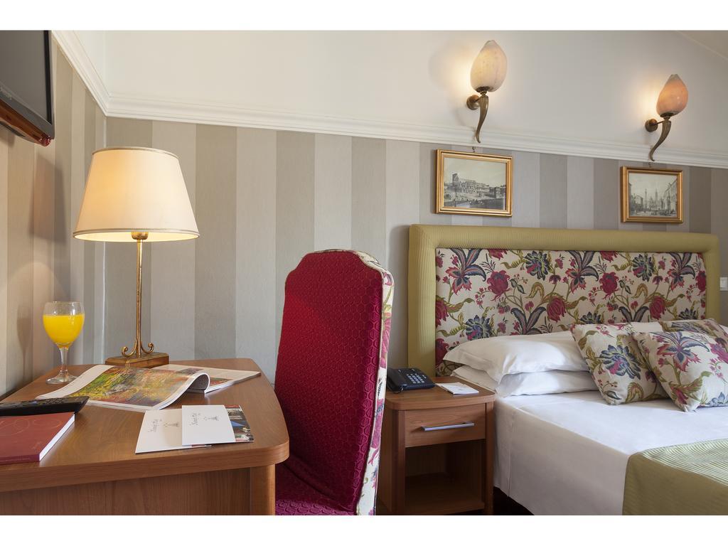 Hotel Kennedy Roma Esterno foto